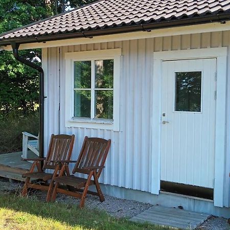 Saxemara Med Minikoek Och Badrum Ronneby Buitenkant foto